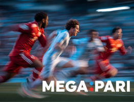 فٹ بال کا منظر اور Megapari لوگو